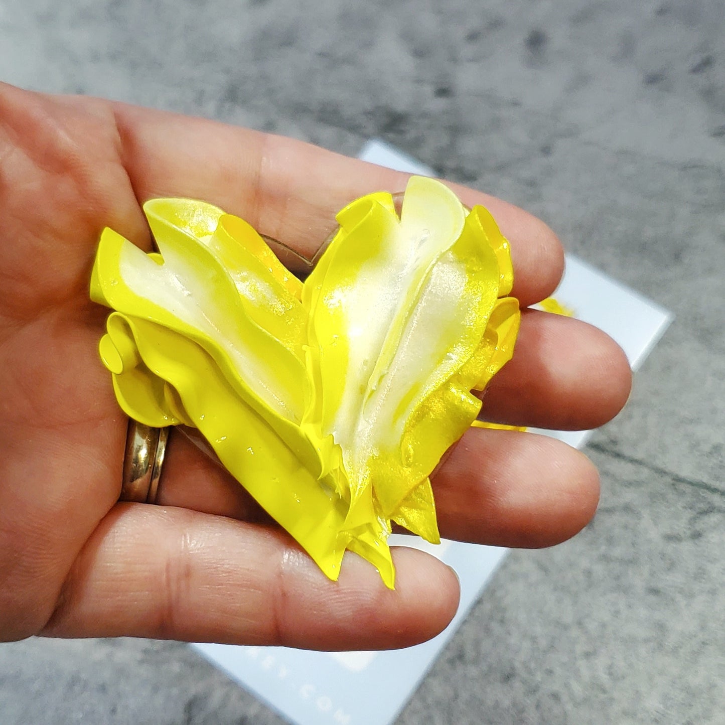 Buttercream Heart Sculpture Magnetic Brooch Yellow