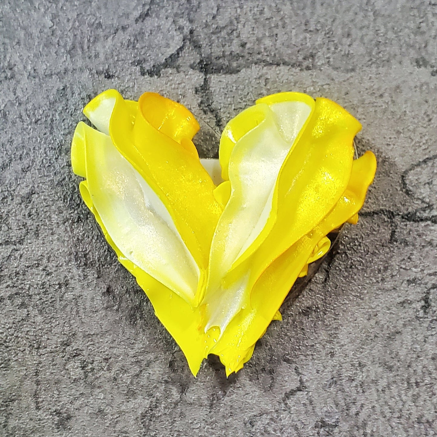 Buttercream Heart Sculpture Magnetic Brooch Yellow